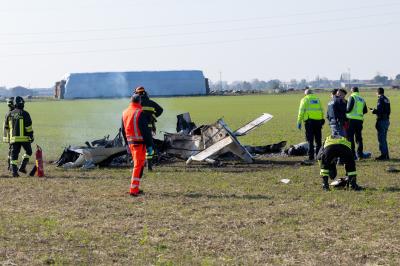 AEREO ULTRALEGGERO PRECIPITATO CONA