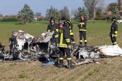 AEREO ULTRALEGGERO PRECIPITATO CONA