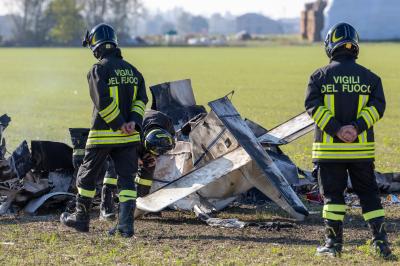 AEREO ULTRALEGGERO PRECIPITATO CONA