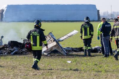 AEREO ULTRALEGGERO PRECIPITATO CONA