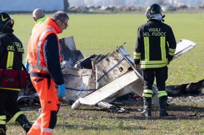 AEREO ULTRALEGGERO PRECIPITATO CONA