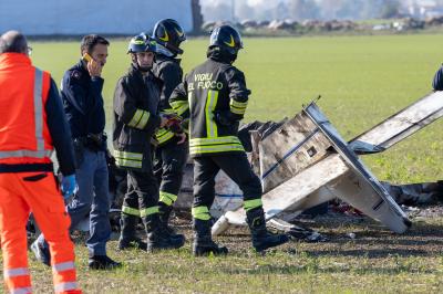AEREO ULTRALEGGERO PRECIPITATO CONA