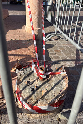 FITTONE STATUA SAVONAROLA ABBATTUTO