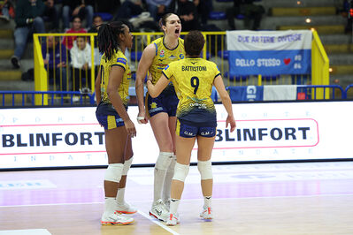 OMAG-MT SAN GIOVANNI IN MARIGNANO - WASH4GREEN MONVISO VOLLEY