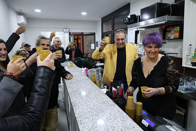 INAUGURAZIONE BAR MAI GUAI GRATTACIELO