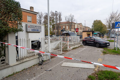 ASSALTO BANCOMAT SAN MARTINO