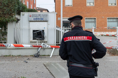 ASSALTO BANCOMAT SAN MARTINO
