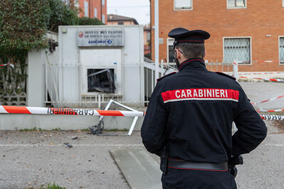 ASSALTO BANCOMAT SAN MARTINO