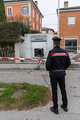 ASSALTO BANCOMAT SAN MARTINO