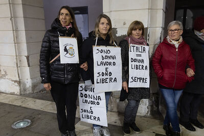 MANIFESTAZIONE CONTRO PAKISTANI PORTOMAGGIORE