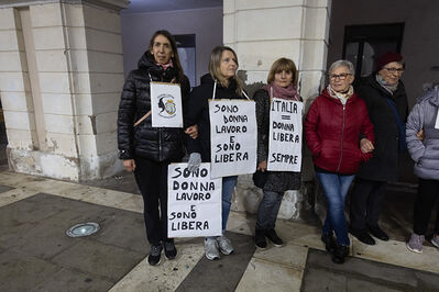 MANIFESTAZIONE CONTRO PAKISTANI PORTOMAGGIORE