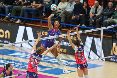 NUMIA VERO VOLLEY MILANO - IGOR GORGONZOLA NOVARA