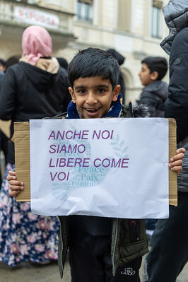 MANIFESTAZIONE PAKISTANI PORTOMAGGIORE