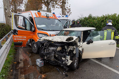 INCIDENTE SCONTRO AMBULANZA POROTTO