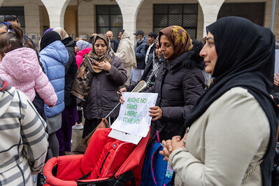 MANIFESTAZIONE PAKISTANI PORTOMAGGIORE