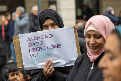 MANIFESTAZIONE PAKISTANI PORTOMAGGIORE