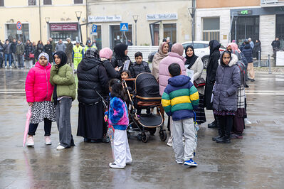 MANIFESTAZIONE PAKISTANI PORTOMAGGIORE