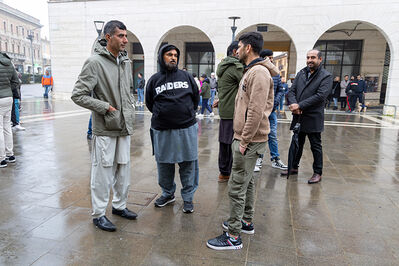 MANIFESTAZIONE PAKISTANI PORTOMAGGIORE