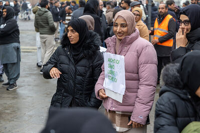 MANIFESTAZIONE PAKISTANI PORTOMAGGIORE