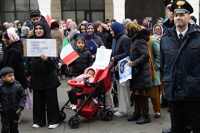 MANIFESTAZIONE PAKISTANI PORTOMAGGIORE