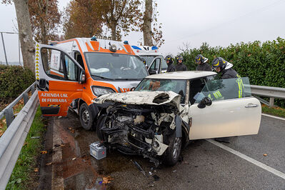 INCIDENTE SCONTRO AMBULANZA POROTTO