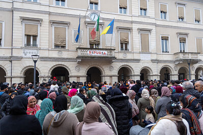 MANIFESTAZIONE PAKISTANI PORTOMAGGIORE