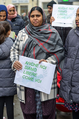 MANIFESTAZIONE PAKISTANI PORTOMAGGIORE