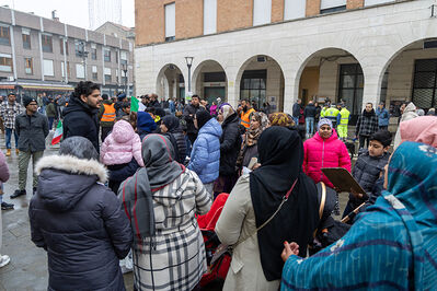 MANIFESTAZIONE PAKISTANI PORTOMAGGIORE