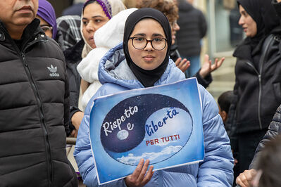 MANIFESTAZIONE PAKISTANI PORTOMAGGIORE