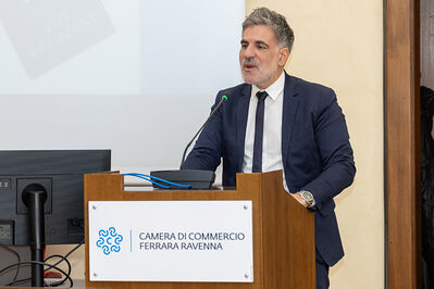 PREMIAZIONI SCUOLE CAMERA DI COMMERCIO