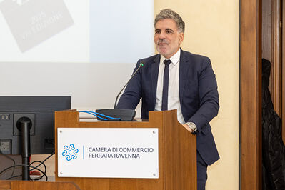 PREMIAZIONI SCUOLE CAMERA DI COMMERCIO