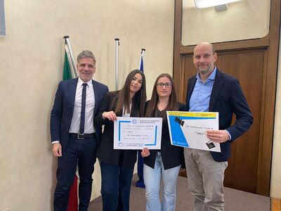 PREMIAZIONI SCUOLE CAMERA DI COMMERCIO