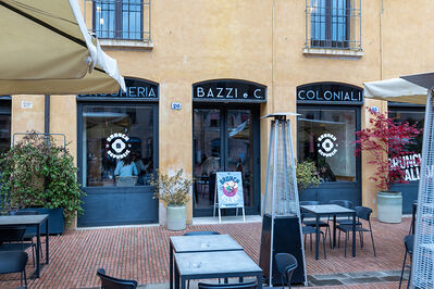 INAUGURAZIONE BRUNCH REPUBLIC PIAZZA MUNICIPIO