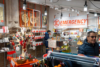 NEGOZIO EMERGENCY PIAZZA TRENTO TRIESTE