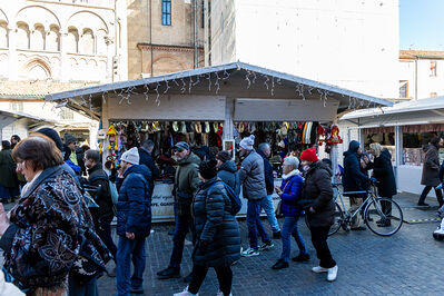CASETTE DI NATALE PIAZZA TRENTO TRIESTE