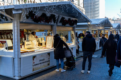 CASETTE DI NATALE PIAZZA TRENTO TRIESTE