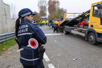 SCONTRO TRENO CAMION SENETICA