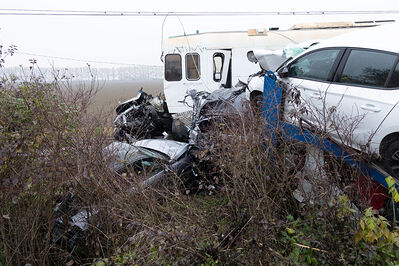 SCONTRO TRENO CAMION SENETICA