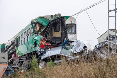 SCONTRO TRENO CAMION SENETICA