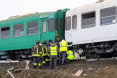 SCONTRO TRENO CAMION SENETICA