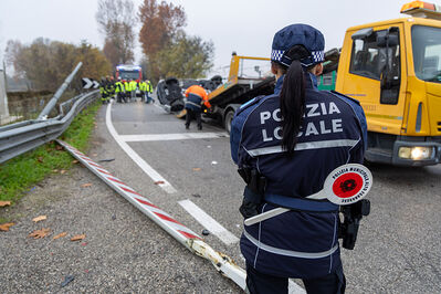 SCONTRO TRENO CAMION SENETICA