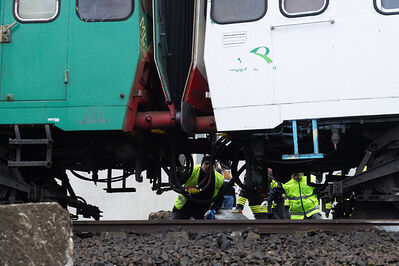 SCONTRO TRENO CAMION SENETICA