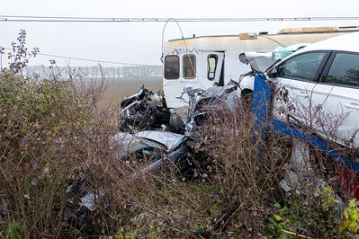 SCONTRO TRENO CAMION SENETICA