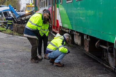 SCONTRO TRENO CAMION SENETICA