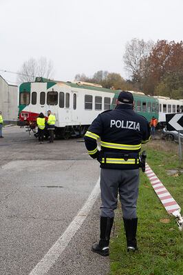 SCONTRO TRENO CAMION SENETICA