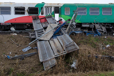 SCONTRO TRENO CAMION SENETICA