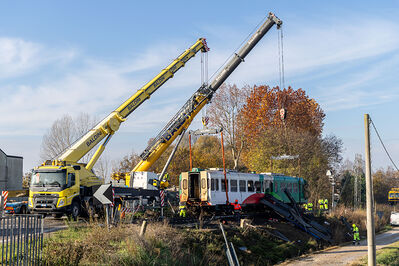 SCONTRO TRENO CAMION SENETICA