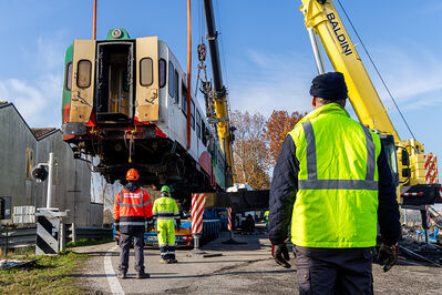 SCONTRO TRENO CAMION SENETICA