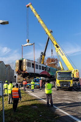 SCONTRO TRENO CAMION SENETICA