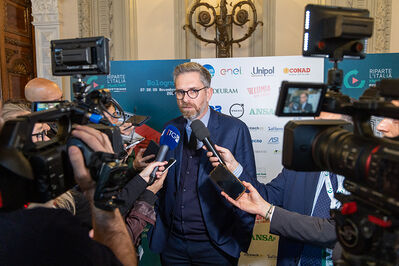 Stati generali della ripartenza Bologna